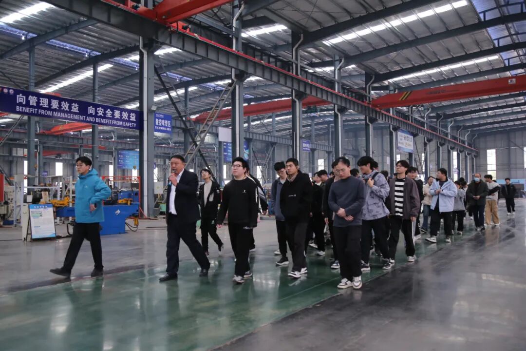 周口师范学院到四通锅炉开展专业见习活动